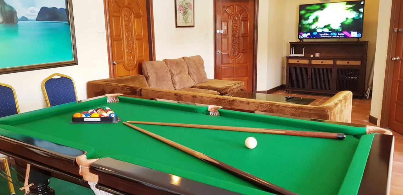 Viewbor Villa - Pattaya Holiday House Walking Street 4 Bedrooms Bagian luar foto