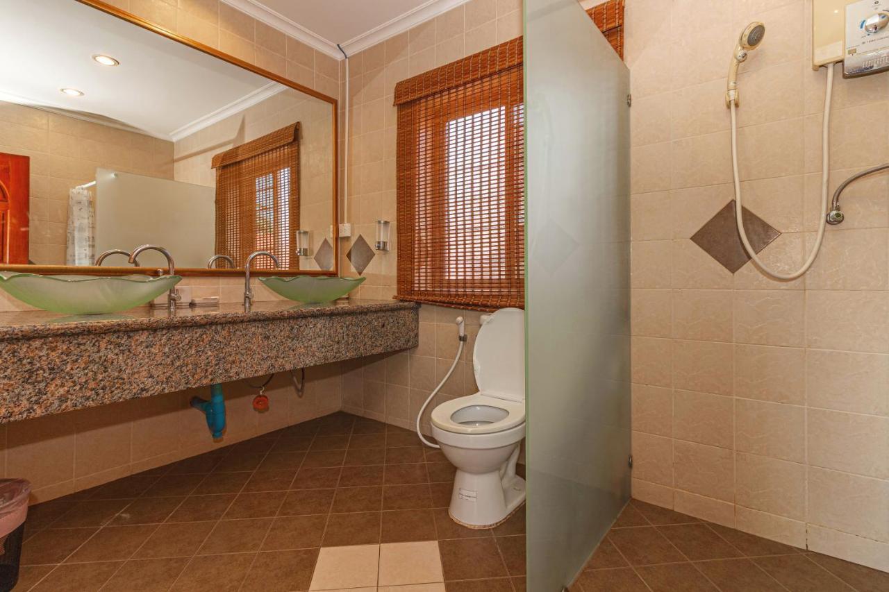 Viewbor Villa - Pattaya Holiday House Walking Street 4 Bedrooms Bagian luar foto